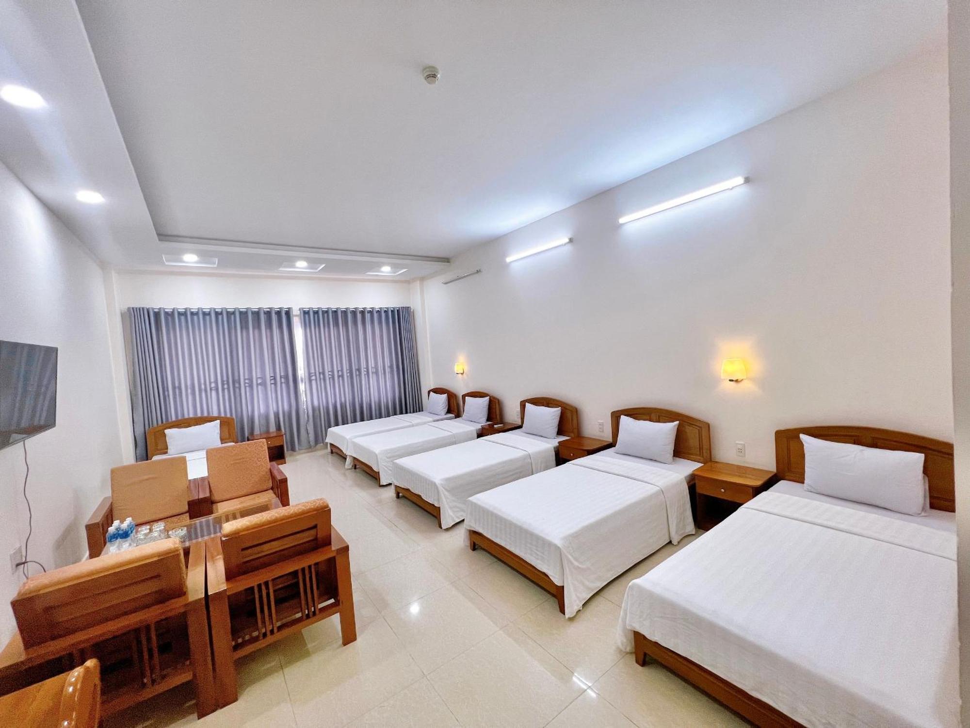 Hotel Khach San Binh Minh Phan Thiet Exterior foto