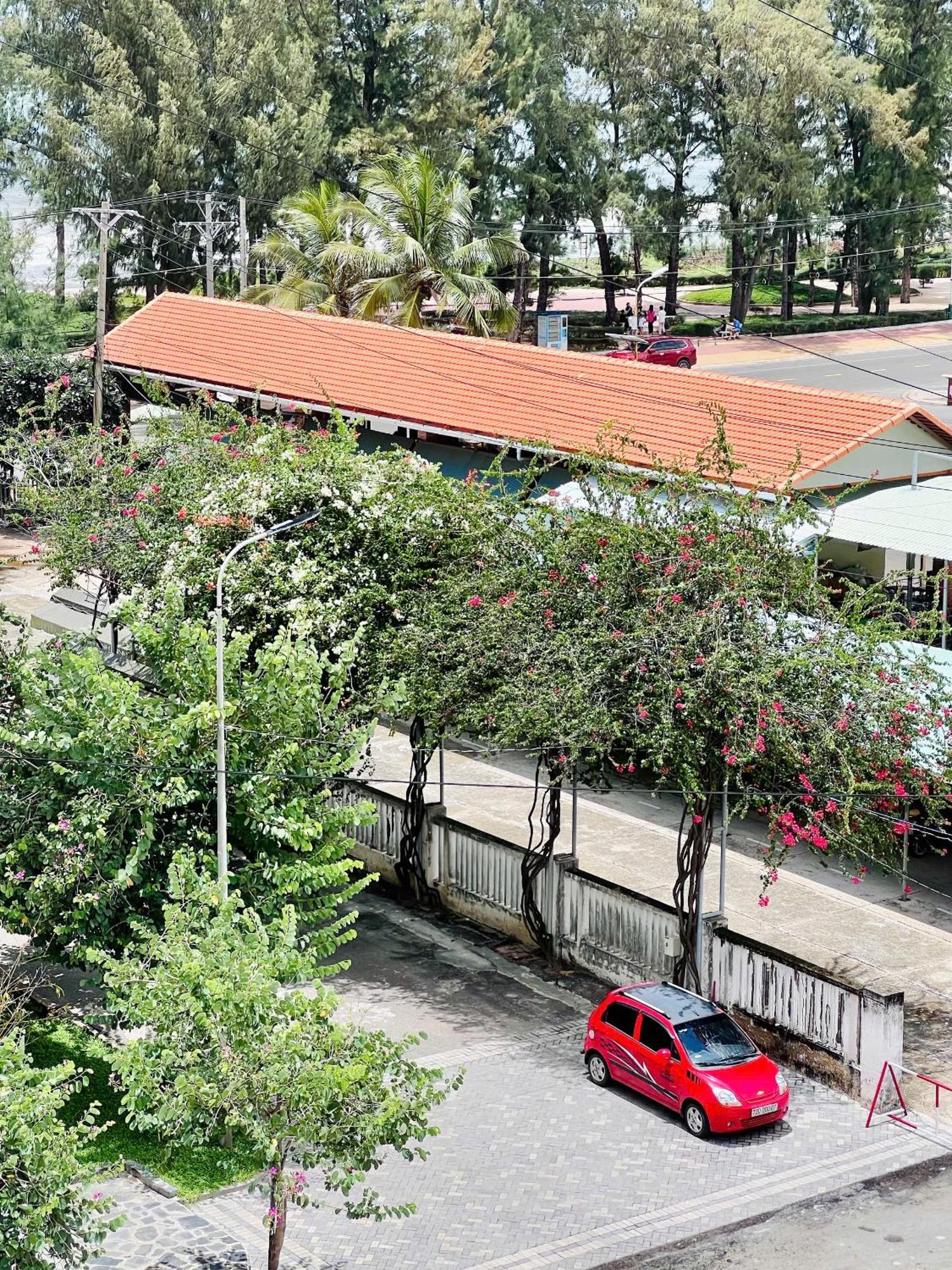Hotel Khach San Binh Minh Phan Thiet Exterior foto