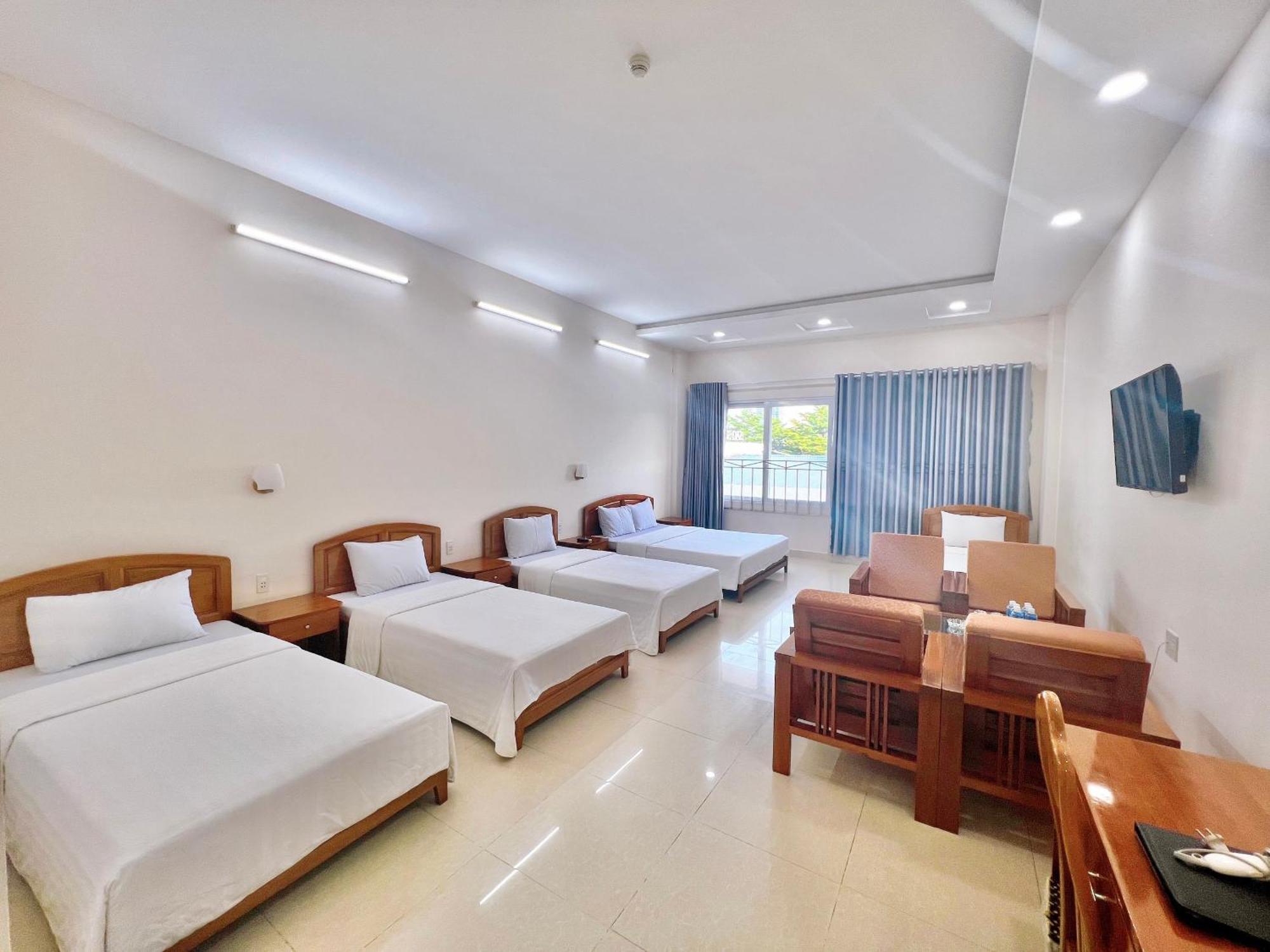 Hotel Khach San Binh Minh Phan Thiet Exterior foto
