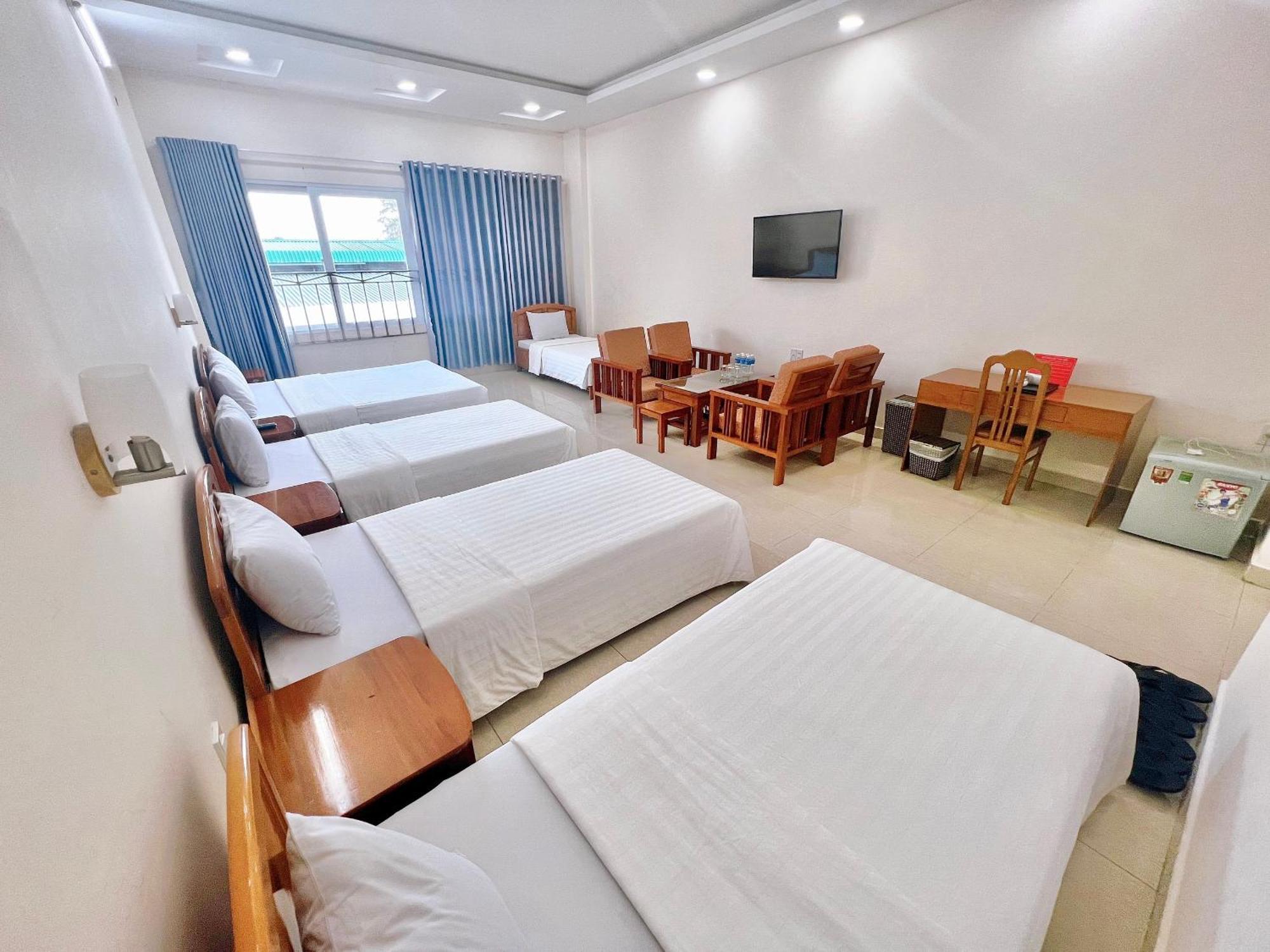 Hotel Khach San Binh Minh Phan Thiet Exterior foto