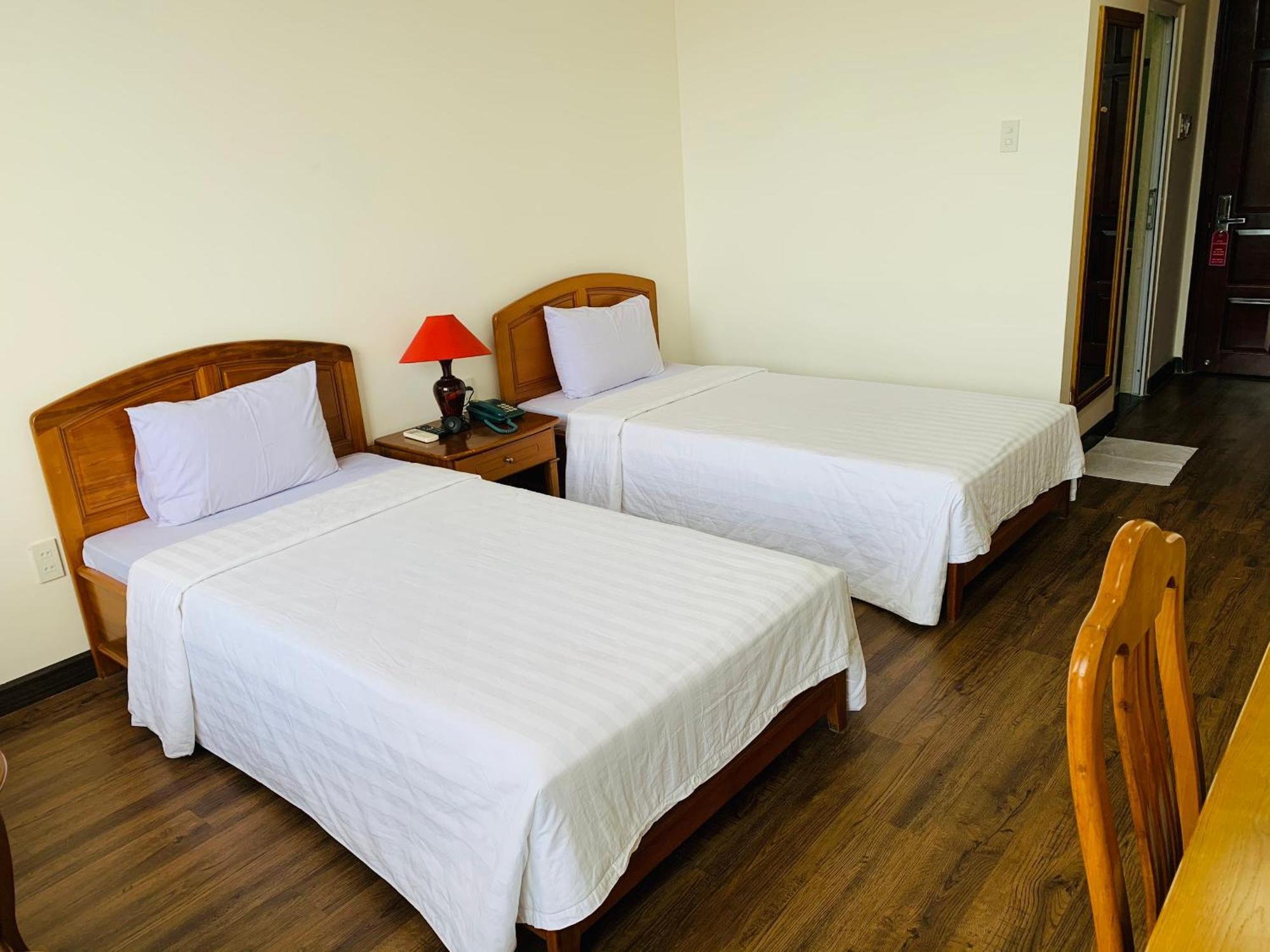 Hotel Khach San Binh Minh Phan Thiet Exterior foto