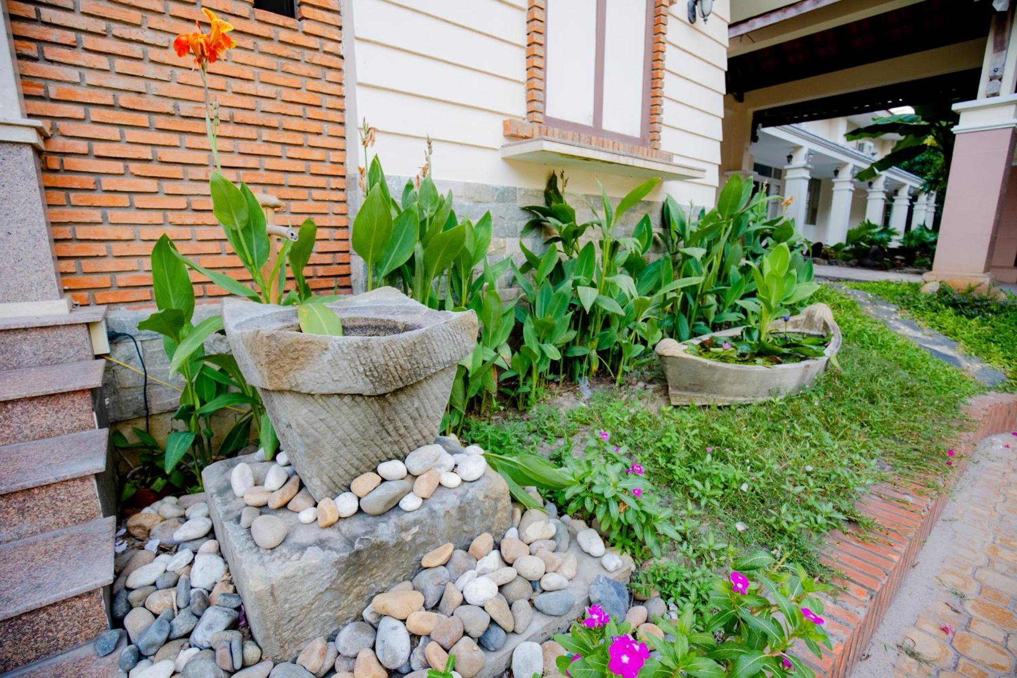 Hotel Khach San Binh Minh Phan Thiet Exterior foto